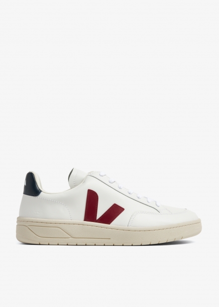 Shop Veja in Qatar | Level Shoes